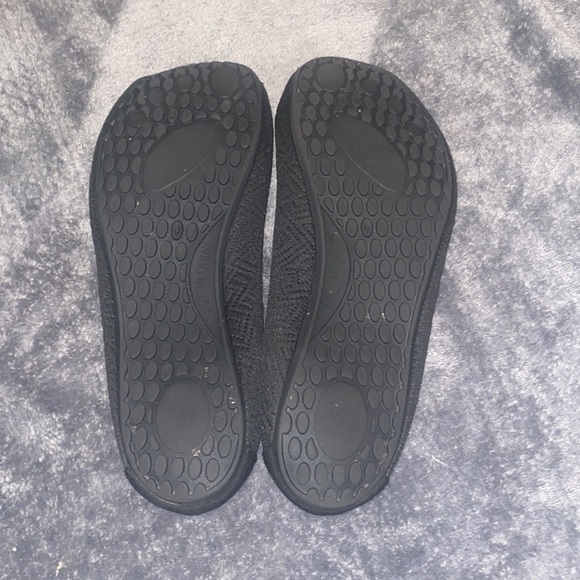 Water socks. Black with letter B at the toe. - Picture 3 of 3